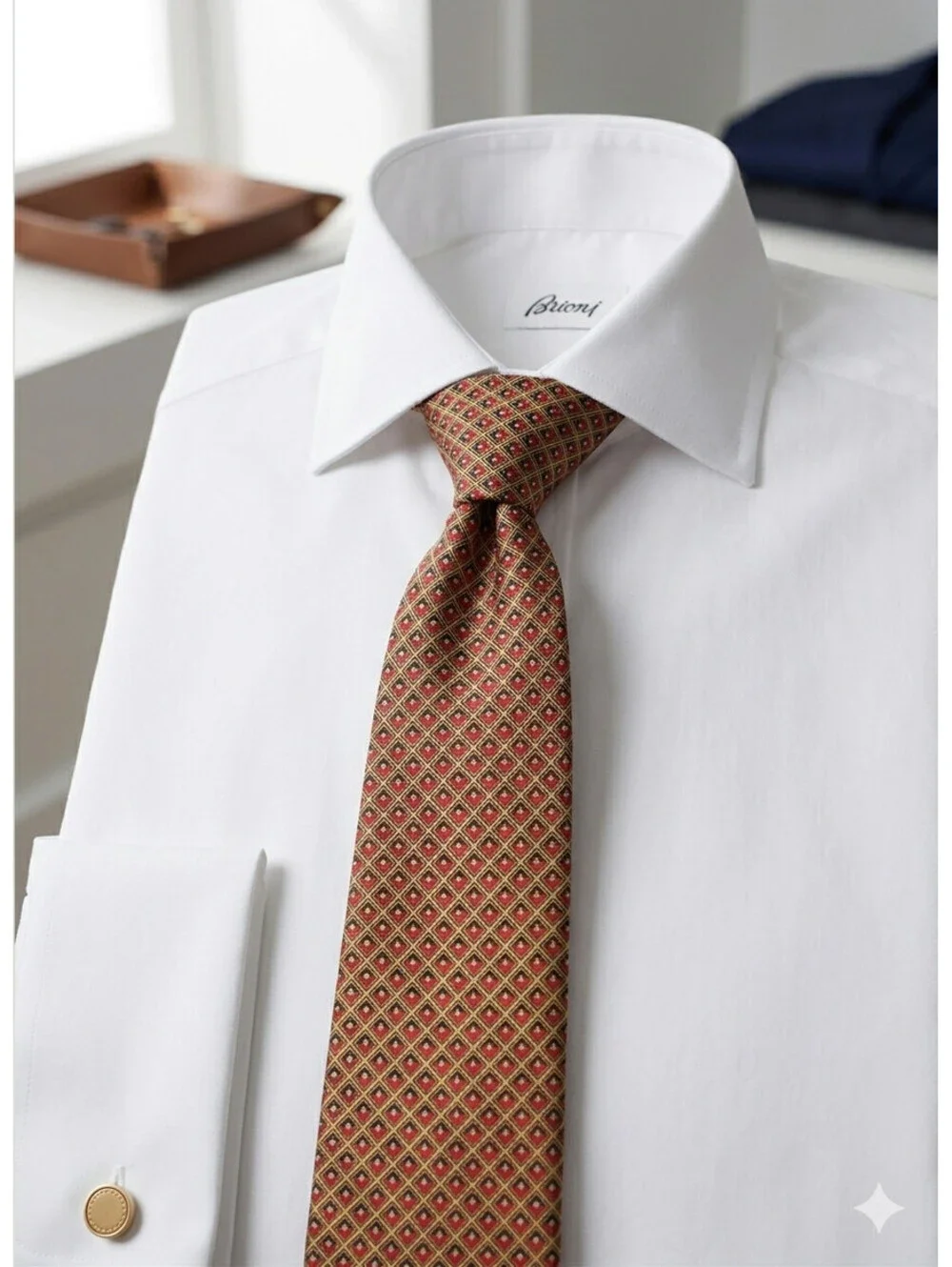 Brioni Roma Silk Tie Made in Italy Geometric Diamond Pattern Red Gold Black